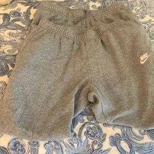 Boy’s Large Nike Grey Sweatpants